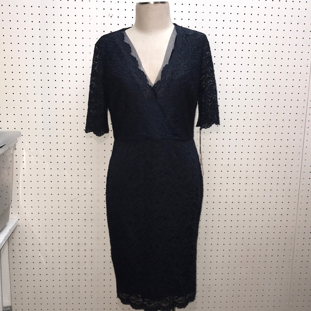 NWT Ivanka Trump Midnight Blue Lace Crossover V Neck Dress Size 8 - Picture 1 of 13